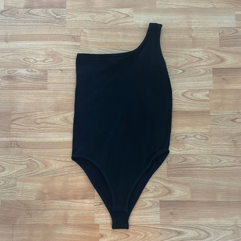 Vero Moda One shoulder Bodysuit